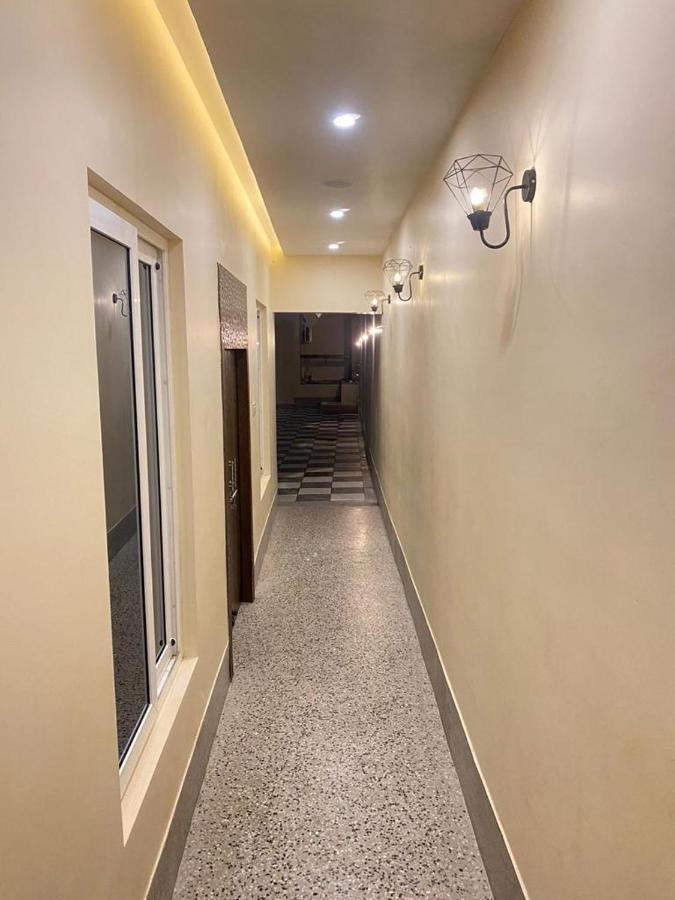 Chanduka Palace Puri Exterior photo